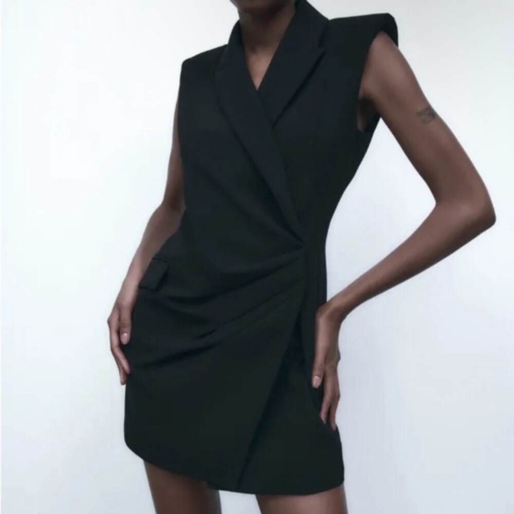 Zara Sleeveless Double Breasted Dress